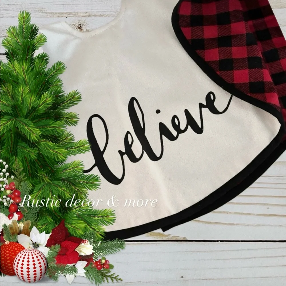 Target / REVERSIBLE Believe / Slim Tree Skirt.